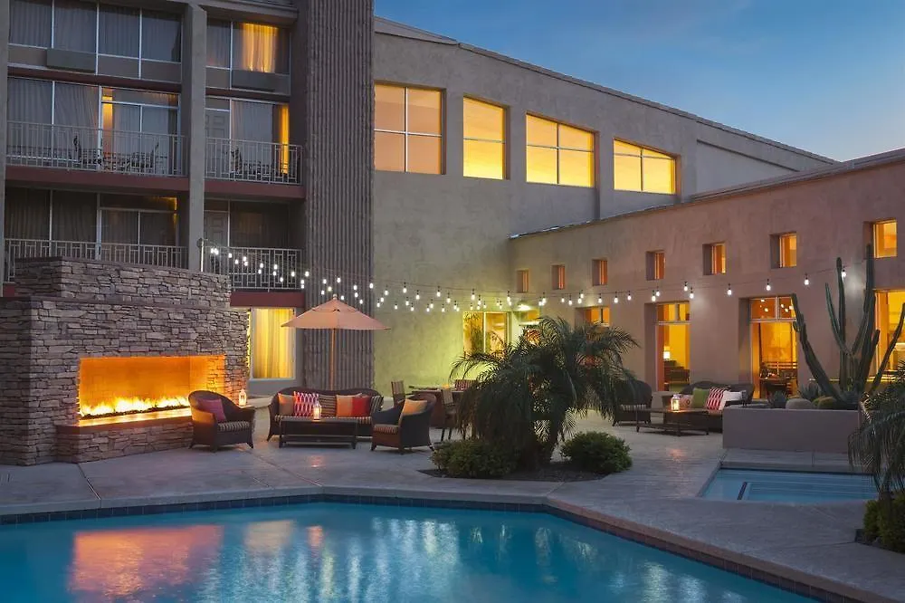 Wyndham Phoenix Airport - Tempe 3*,